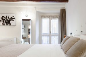 Room Q Deluxe