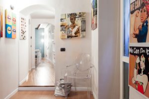Room Q – Via della Moscova 27 – Structure entrance