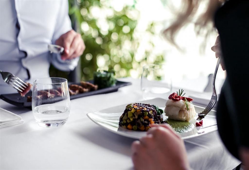 Globe piatti brunch domenica